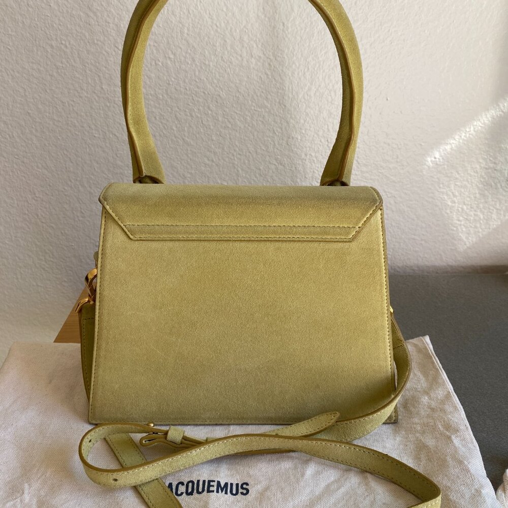 Jacquemus “Le Grand Chiquito” Suede Top Handle Bag in light green - Picture 8 of 16
